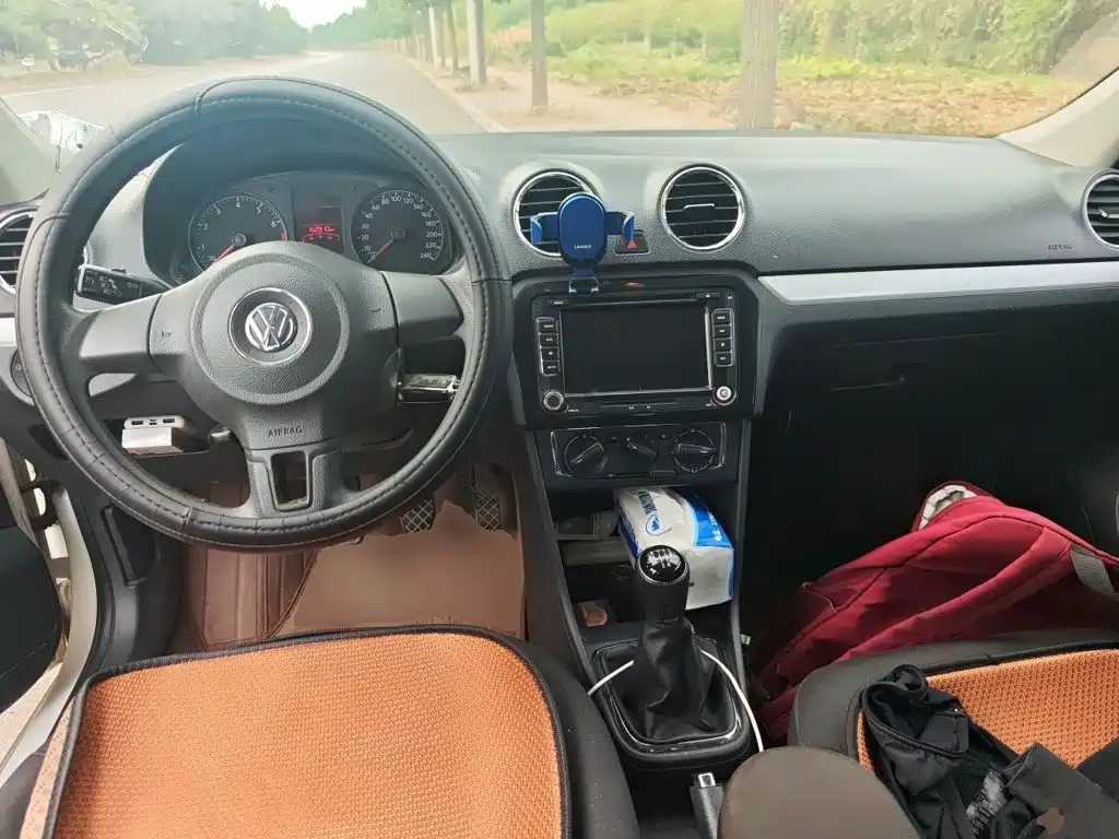 Volkswagen Jetta — миниатюра 5
