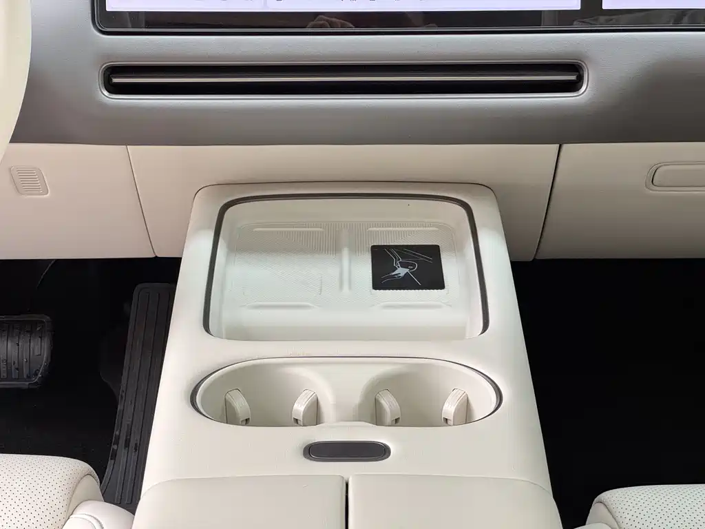 Li Auto Li i6 — миниатюра 14