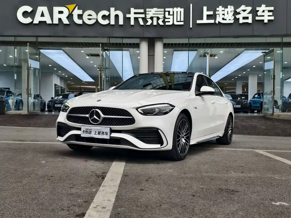Mercedes-Benz C-Class 2022