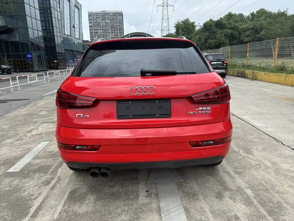 Audi Q3 — миниатюра 5
