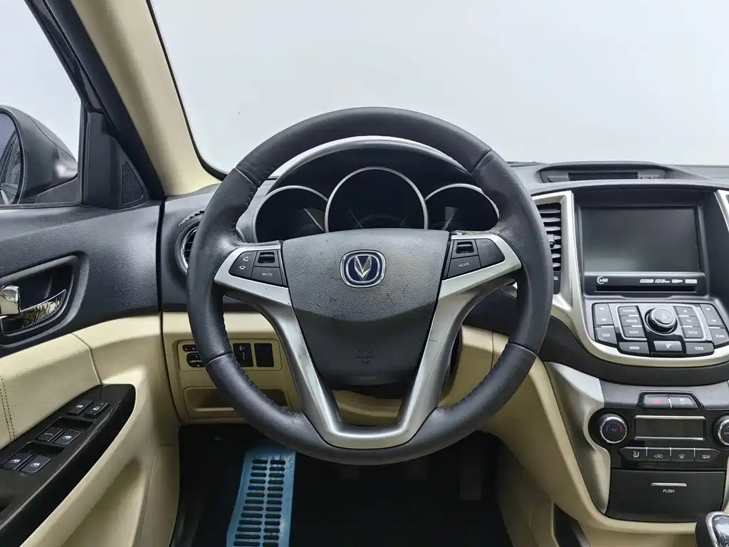 Changan Eado — миниатюра 11