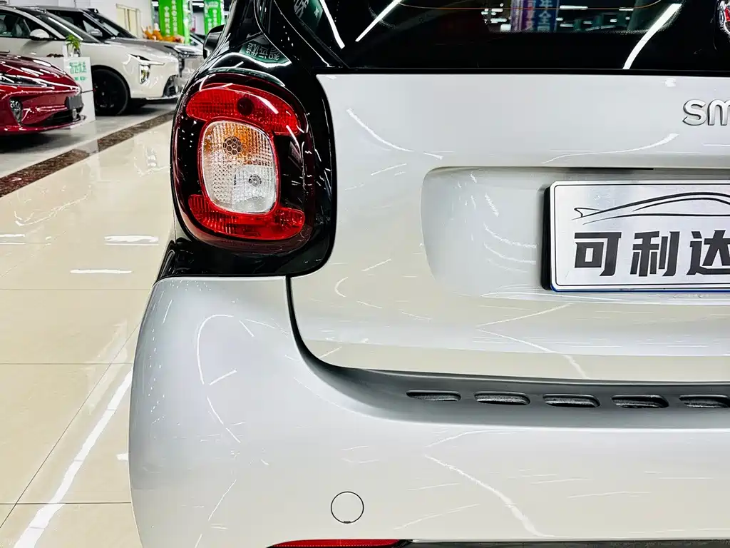 smart Smart Fortwo — миниатюра 14