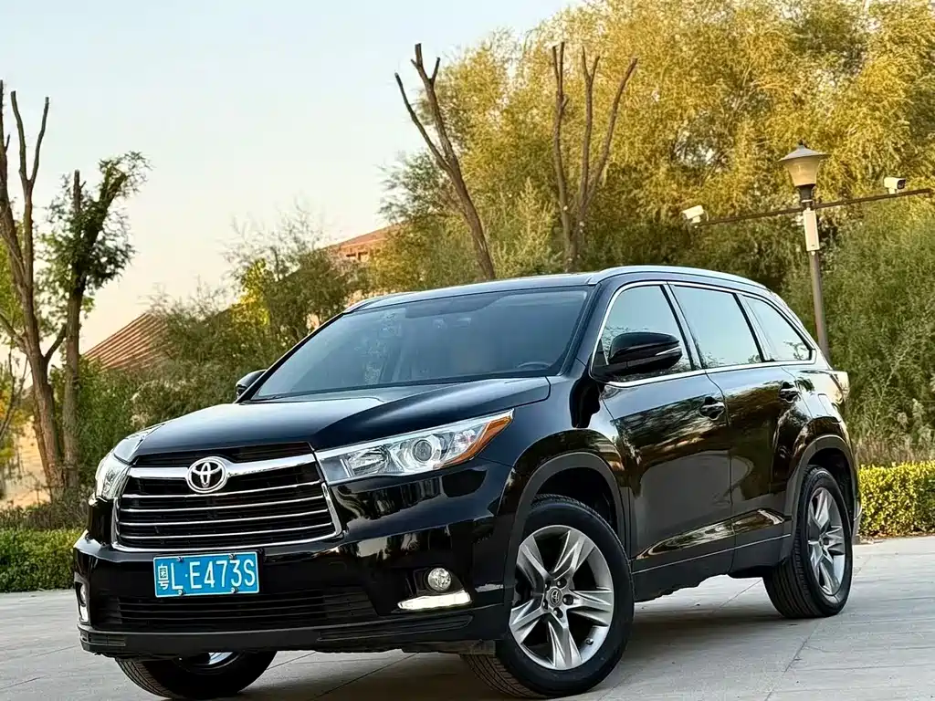 Toyota Highlander — миниатюра 3