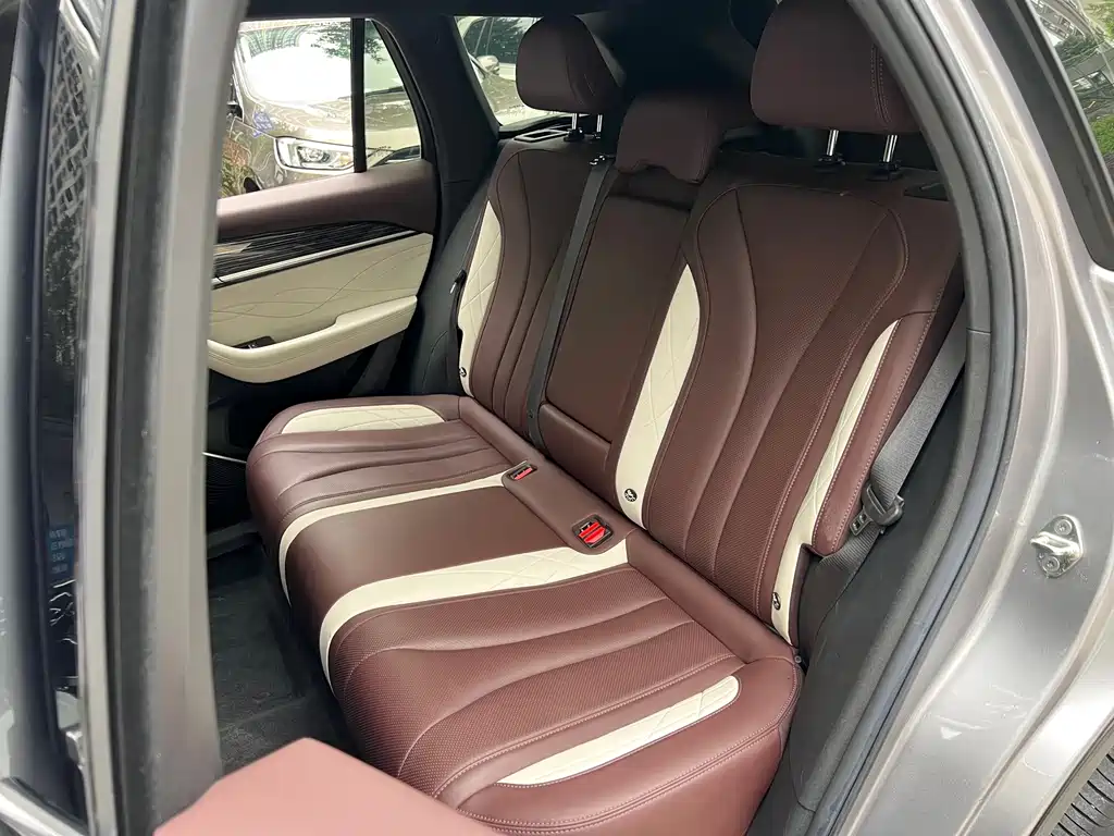 Geely Xingyue L — миниатюра 10