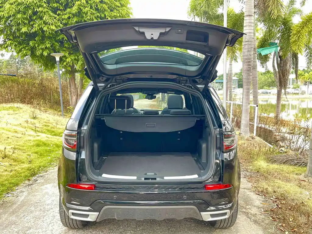 Land Rover Discovery Sport Hybrid — миниатюра 11
