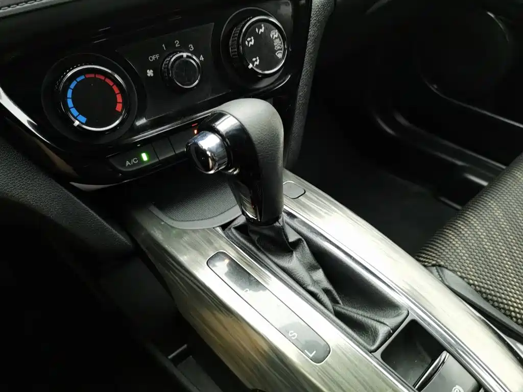 Honda XR-V — миниатюра 13