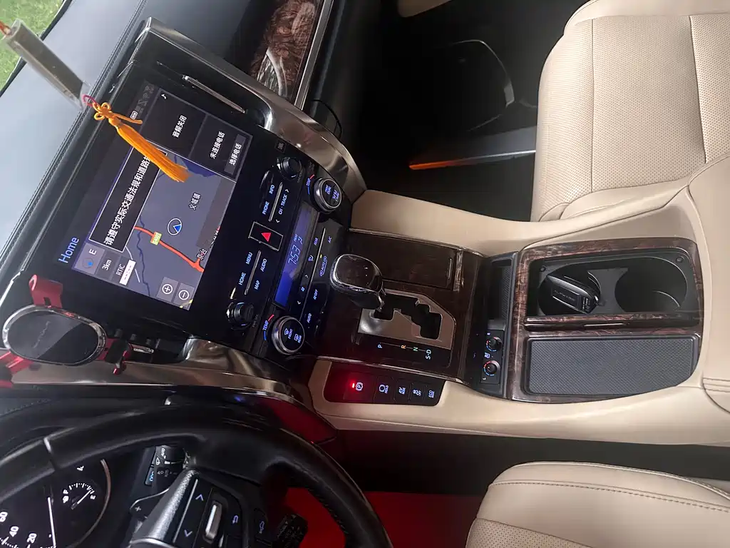 Toyota Alphard 2021 2.5L Luxury