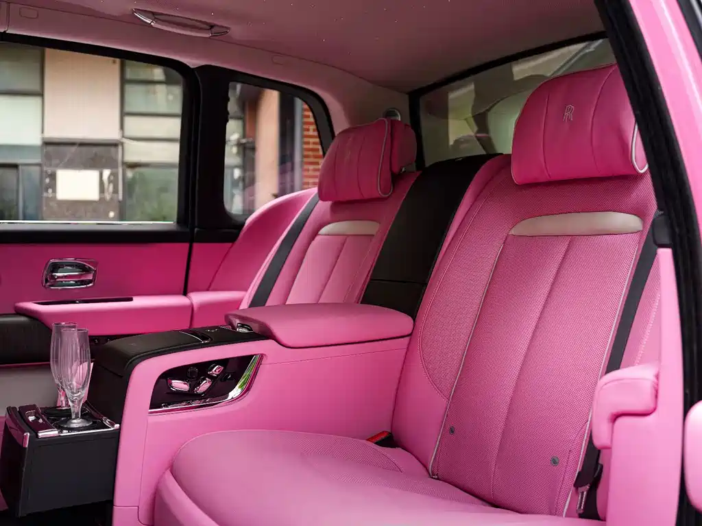 Rolls-Royce Cullinan — миниатюра 29