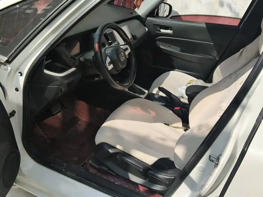 Honda Fit — миниатюра 9