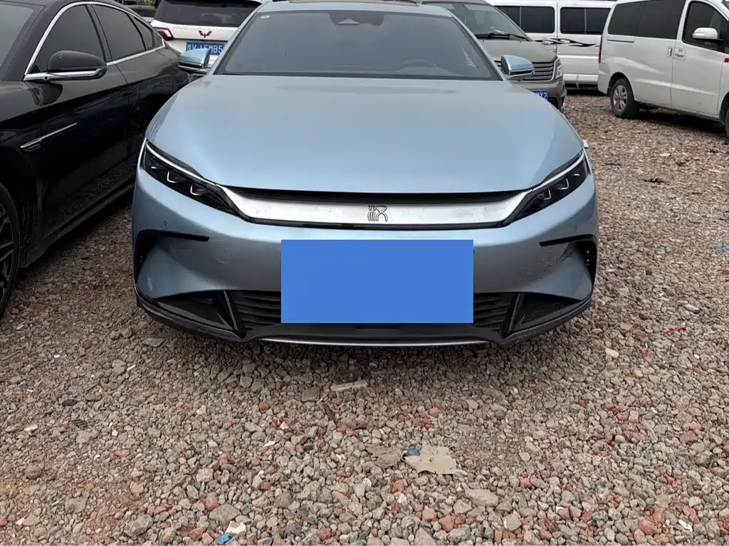BYD Han — миниатюра 2