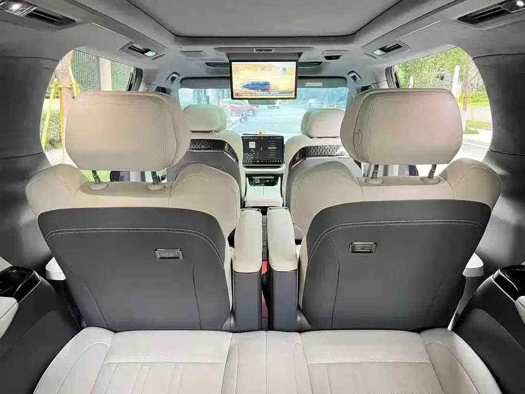 ZEEKR EXTREME KRYPTON 009