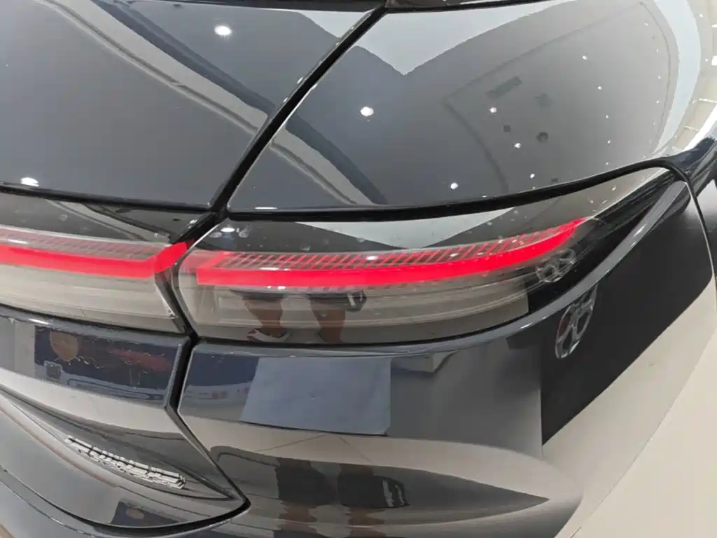 NIO ES6 — миниатюра 8