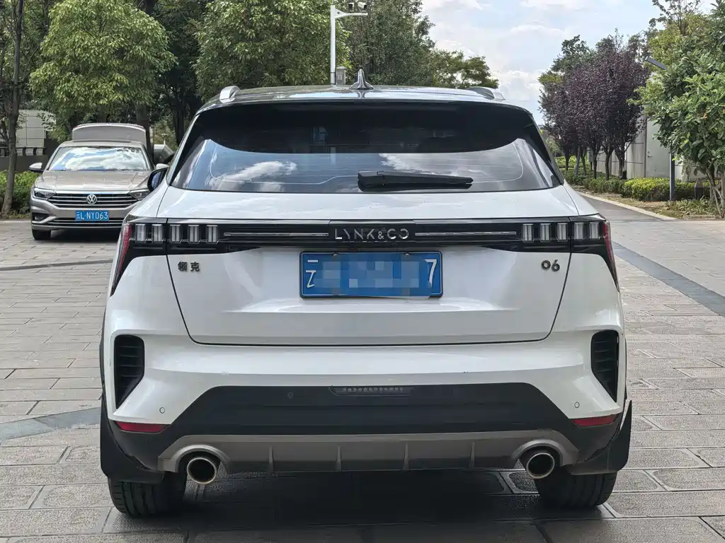 Lynk & Co 06 — миниатюра 8