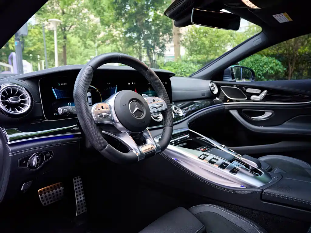 Mercedes-Benz AMG GT — миниатюра 11