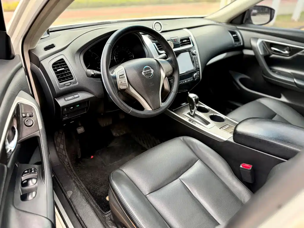 Nissan Teana — миниатюра 4