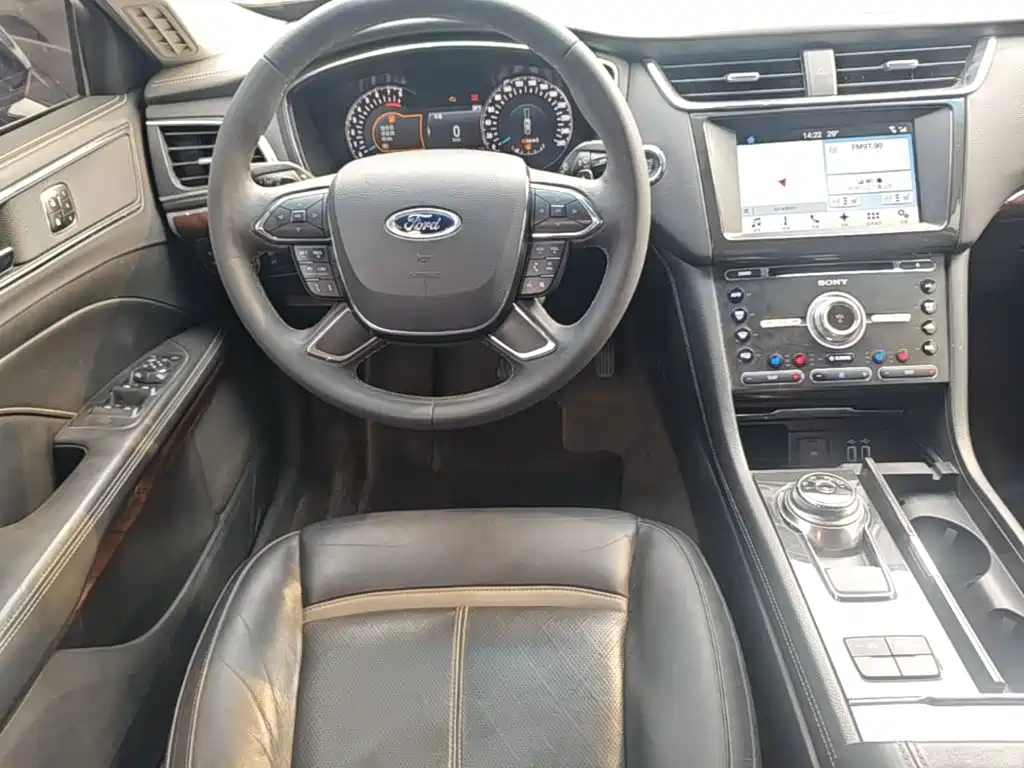 Ford Taurus — миниатюра 11
