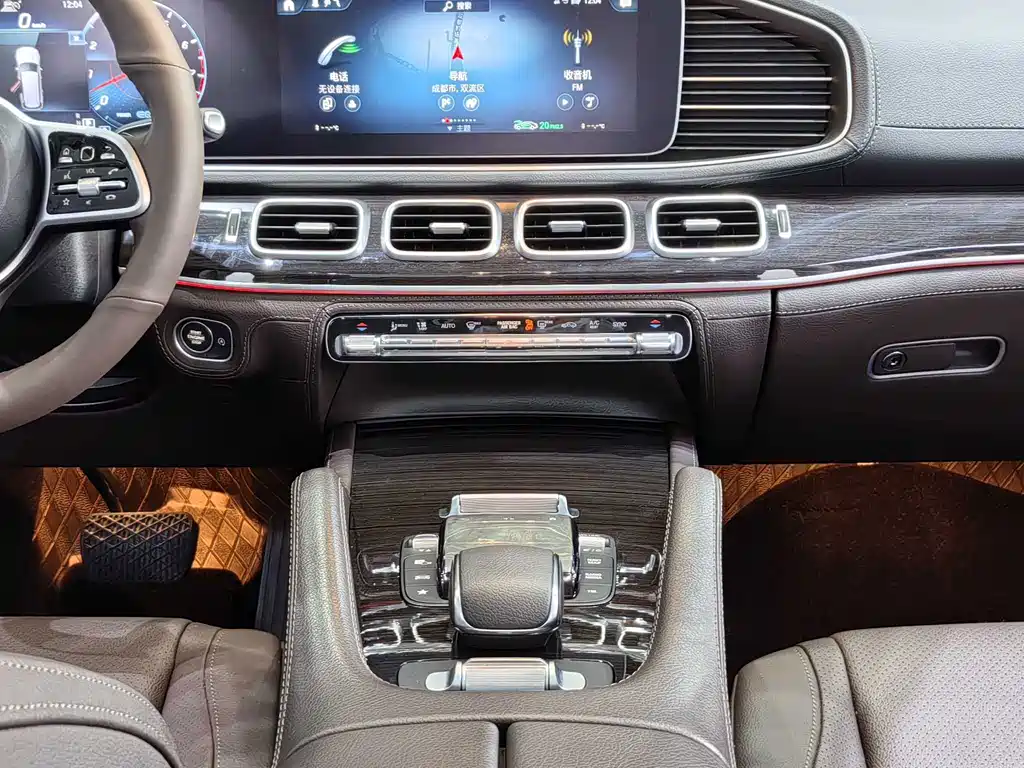 Mercedes-Benz GLS — миниатюра 19