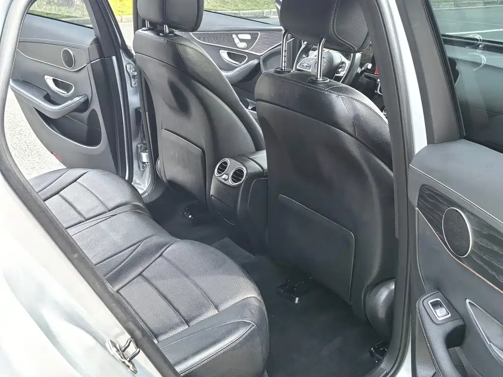 Mercedes-Benz EQC — миниатюра 6