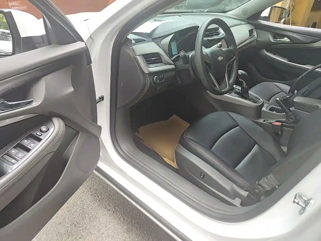 Chevrolet Malibu — миниатюра 16