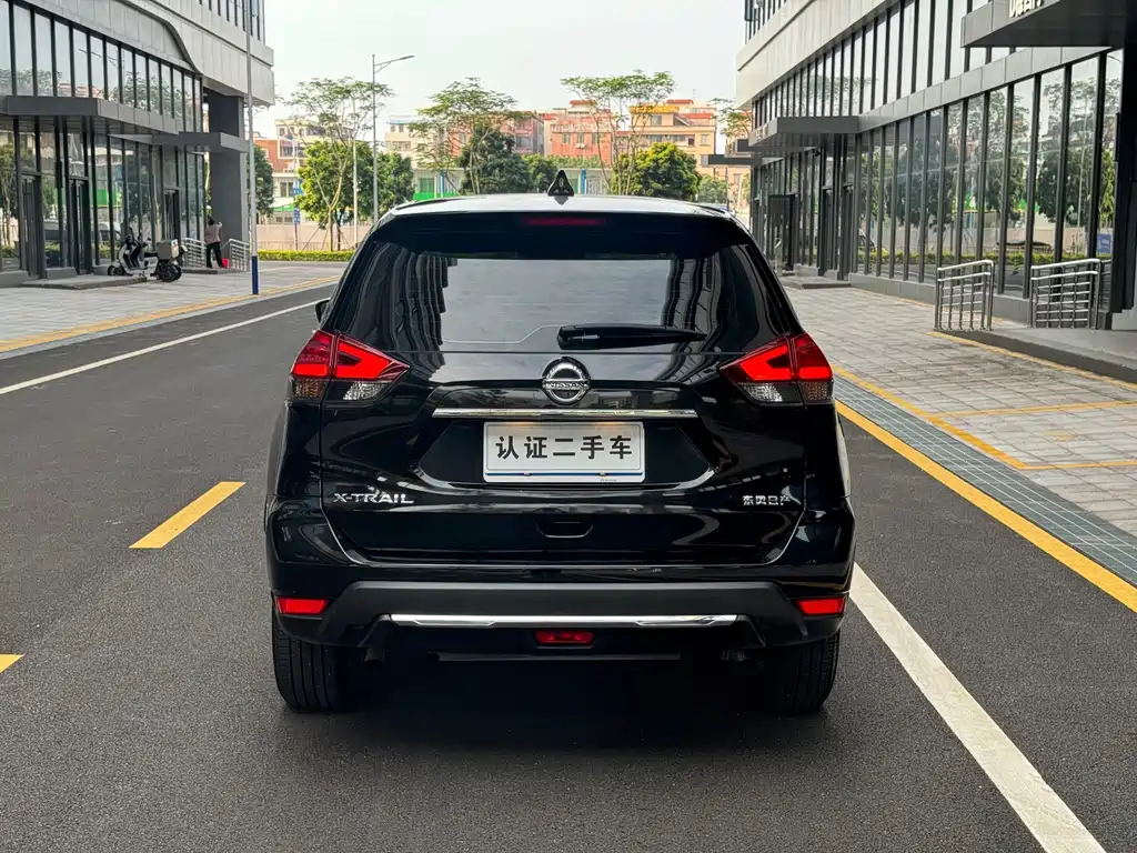 Nissan X-Trail — миниатюра 6