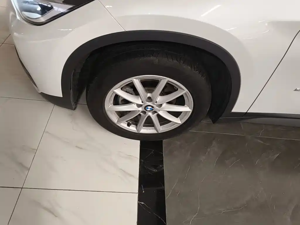 BMW X1 — миниатюра 23