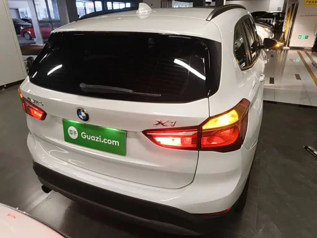 BMW X1 — миниатюра 6