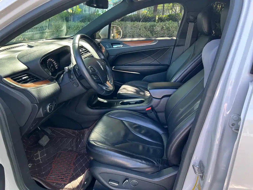 Lincoln MKC 2017 2.0T