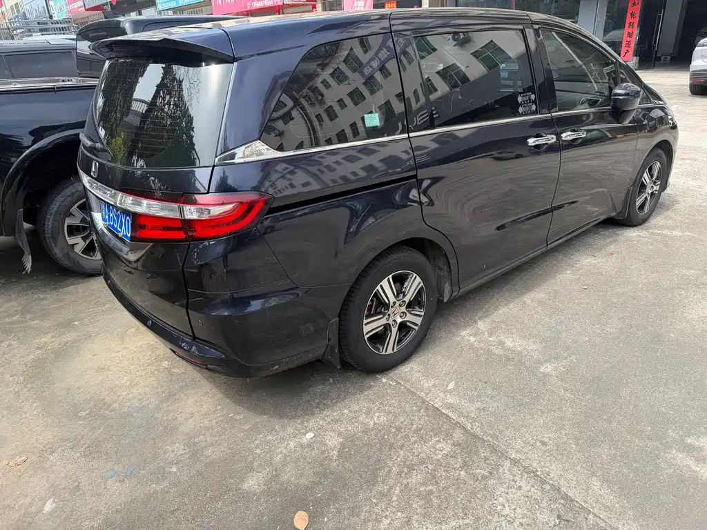 Honda Odyssey — миниатюра 9