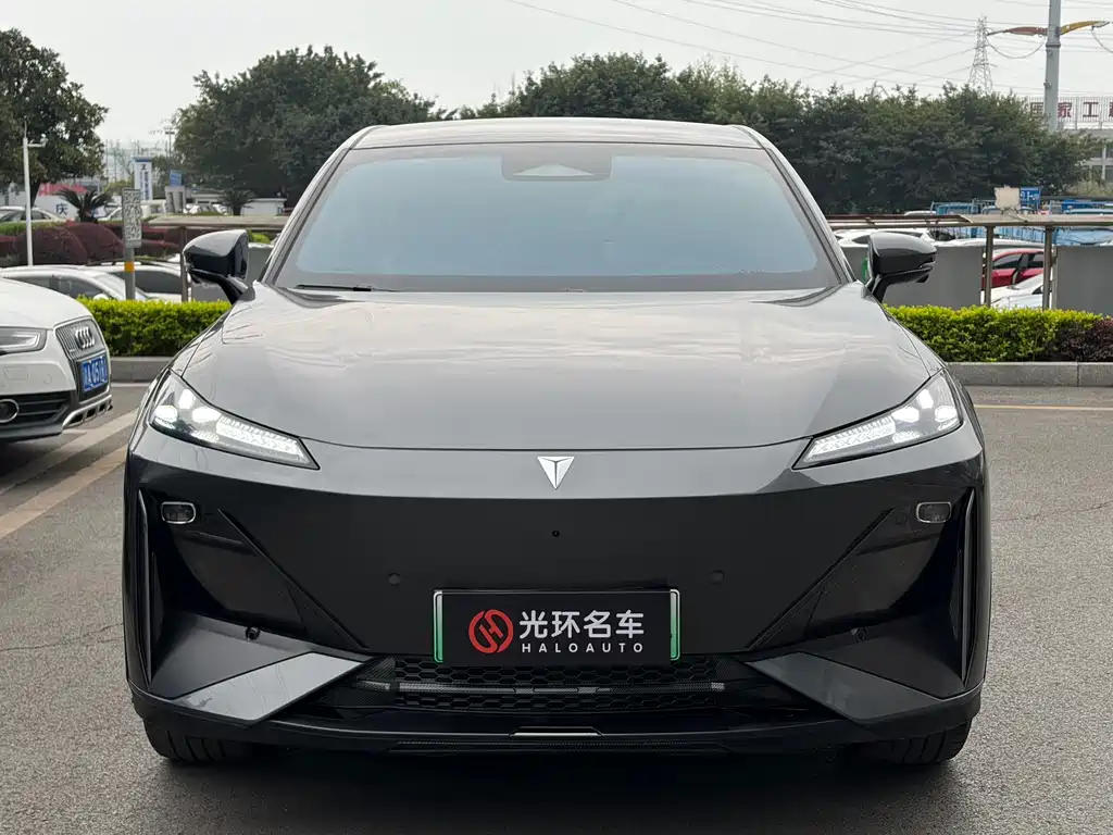 Changan Deepal DARK BLUE S07