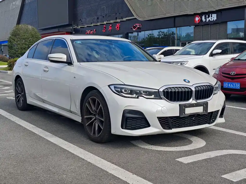 BMW 3 Series — миниатюра 3