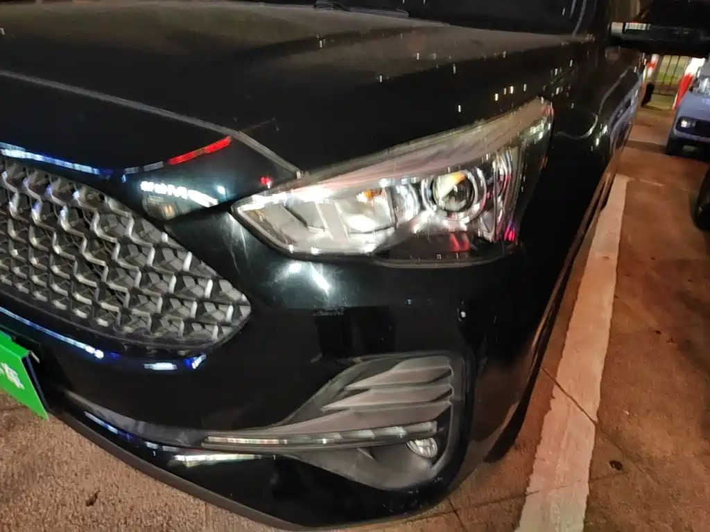 Haval M6 — миниатюра 24