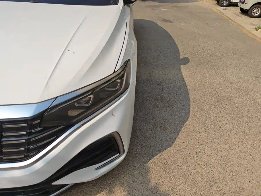 Volkswagen Passat PHEV — миниатюра 5
