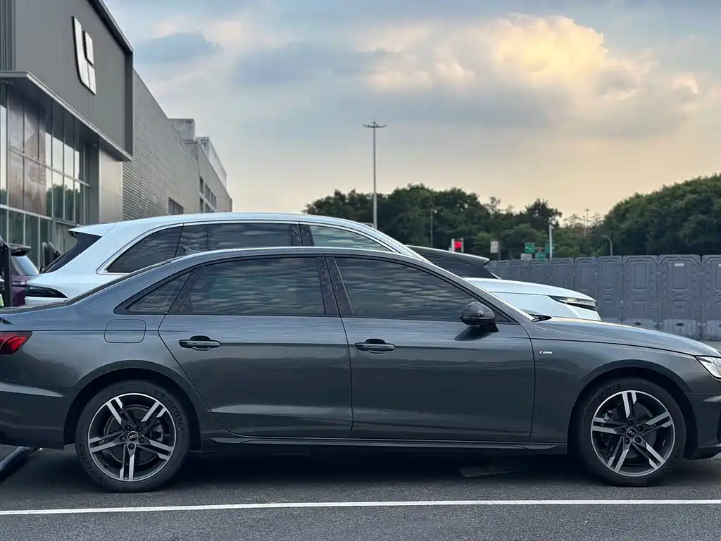 Audi A4L — миниатюра 9
