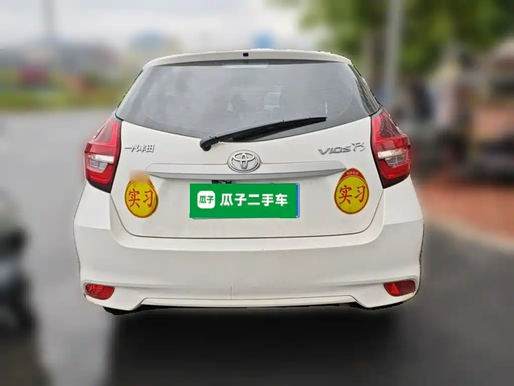 Toyota Vios FS — миниатюра 5