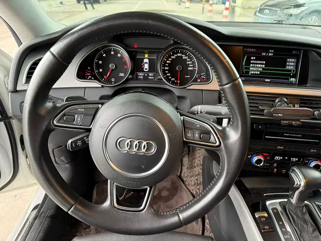 Audi A5 (Import) — миниатюра 8