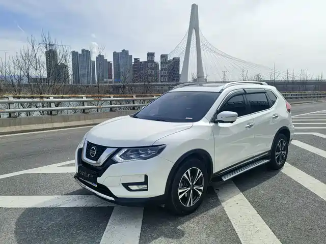 NISSAN QIJUN