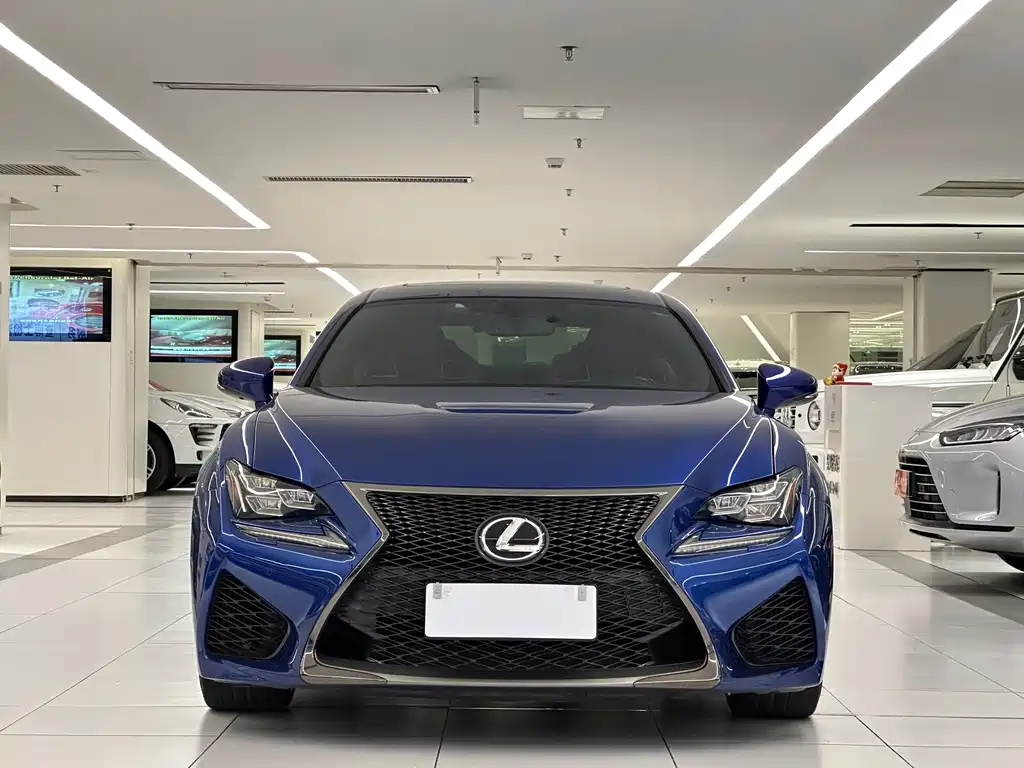 Lexus RC F — миниатюра 2