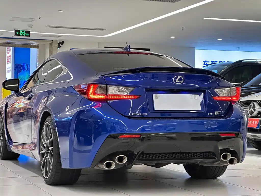 Lexus RC F — миниатюра 8