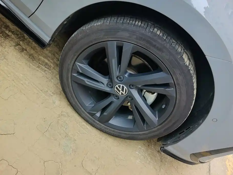 Volkswagen Golf — миниатюра 6