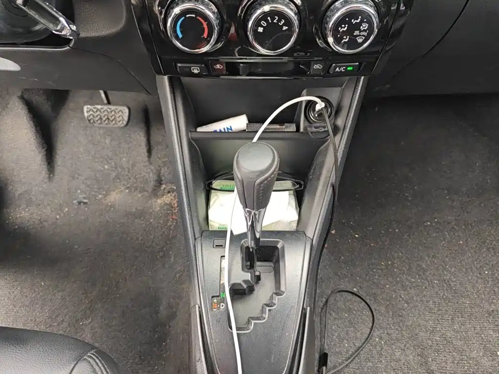 Toyota Vios FS — миниатюра 15