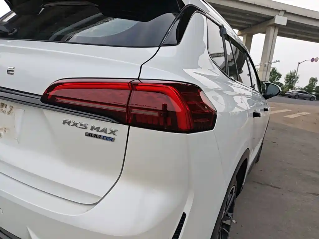 Roewe RX5 MAX — миниатюра 8