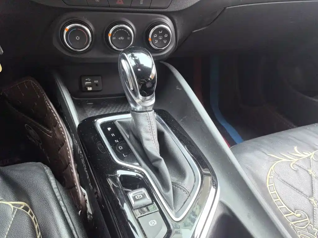 Buick Verano — миниатюра 11