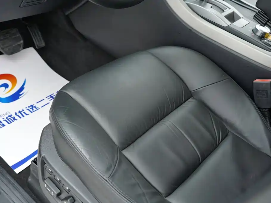 Land Rover Sport — миниатюра 7