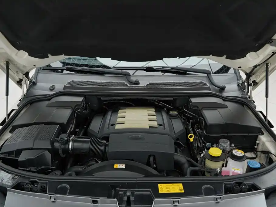 Land Rover Sport — миниатюра 41