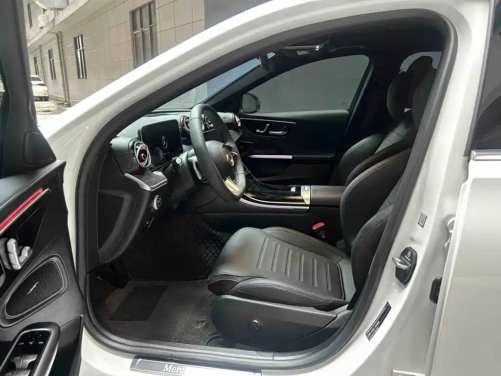 Mercedes-Benz C-Class C 2025 C 260 L Sport