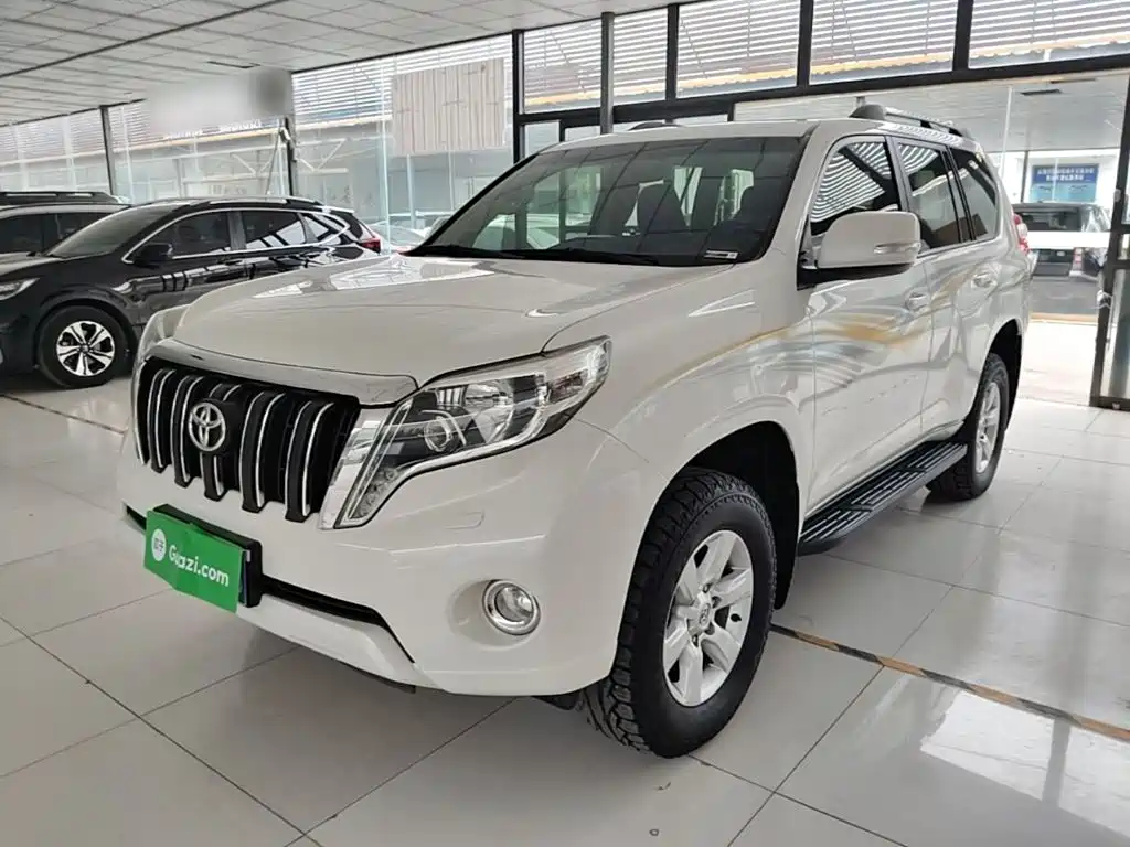 Toyota Land Cruiser Prado 2016 2.7L AT Luxury