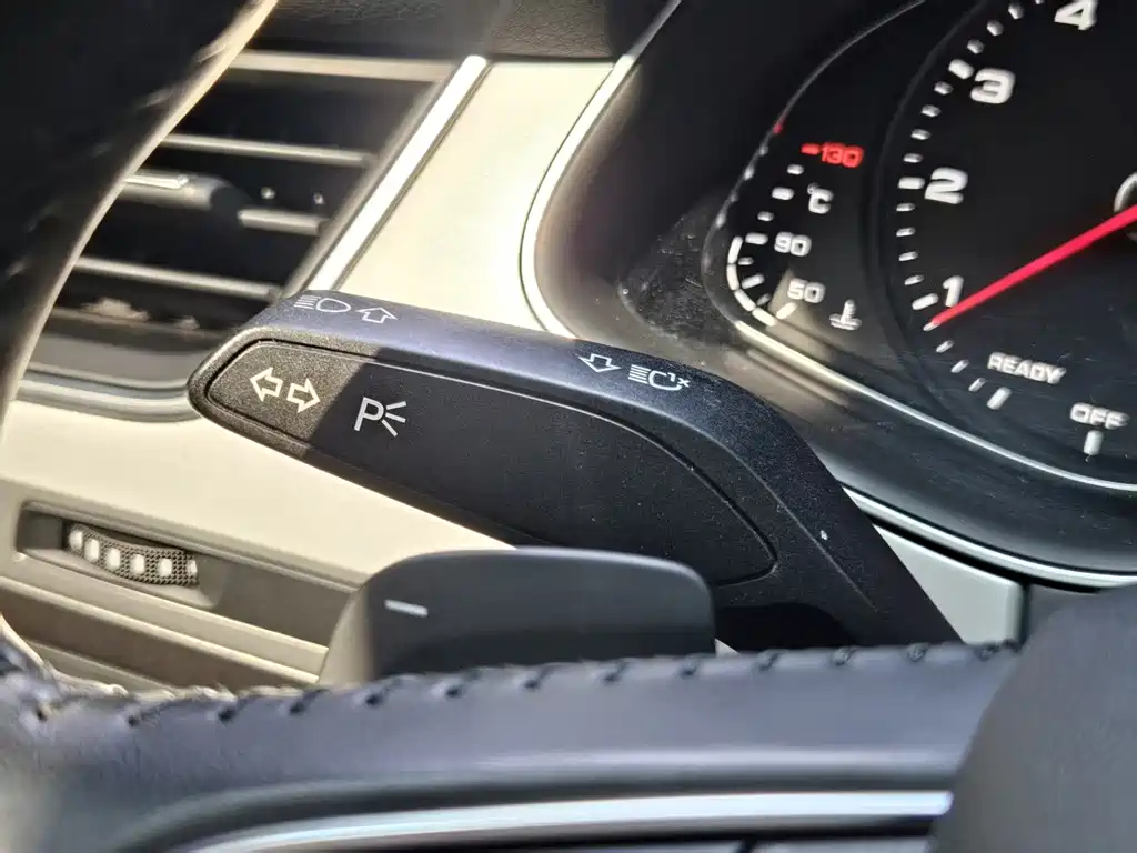 Audi Q7 — миниатюра 13