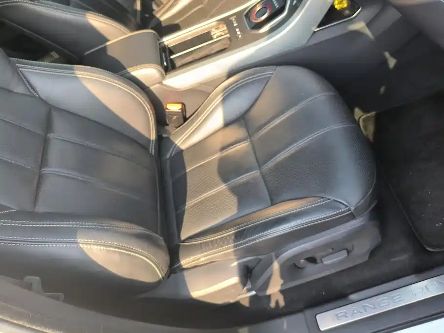 Land Rover Range Rover Evoque 2015 2.0T