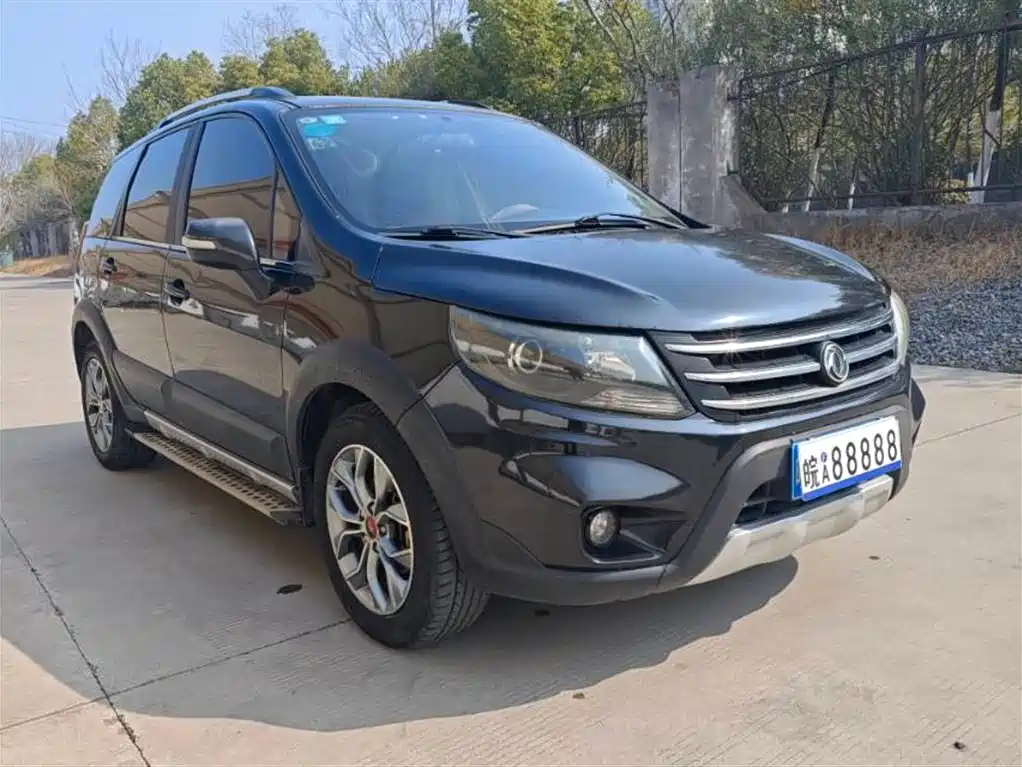 Dongfeng X5 2016 1.6L MT Premium
