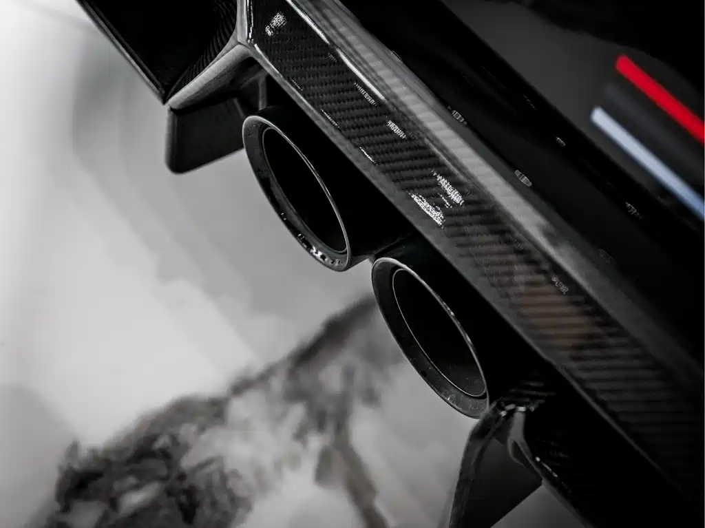 BMW M4 — миниатюра 12